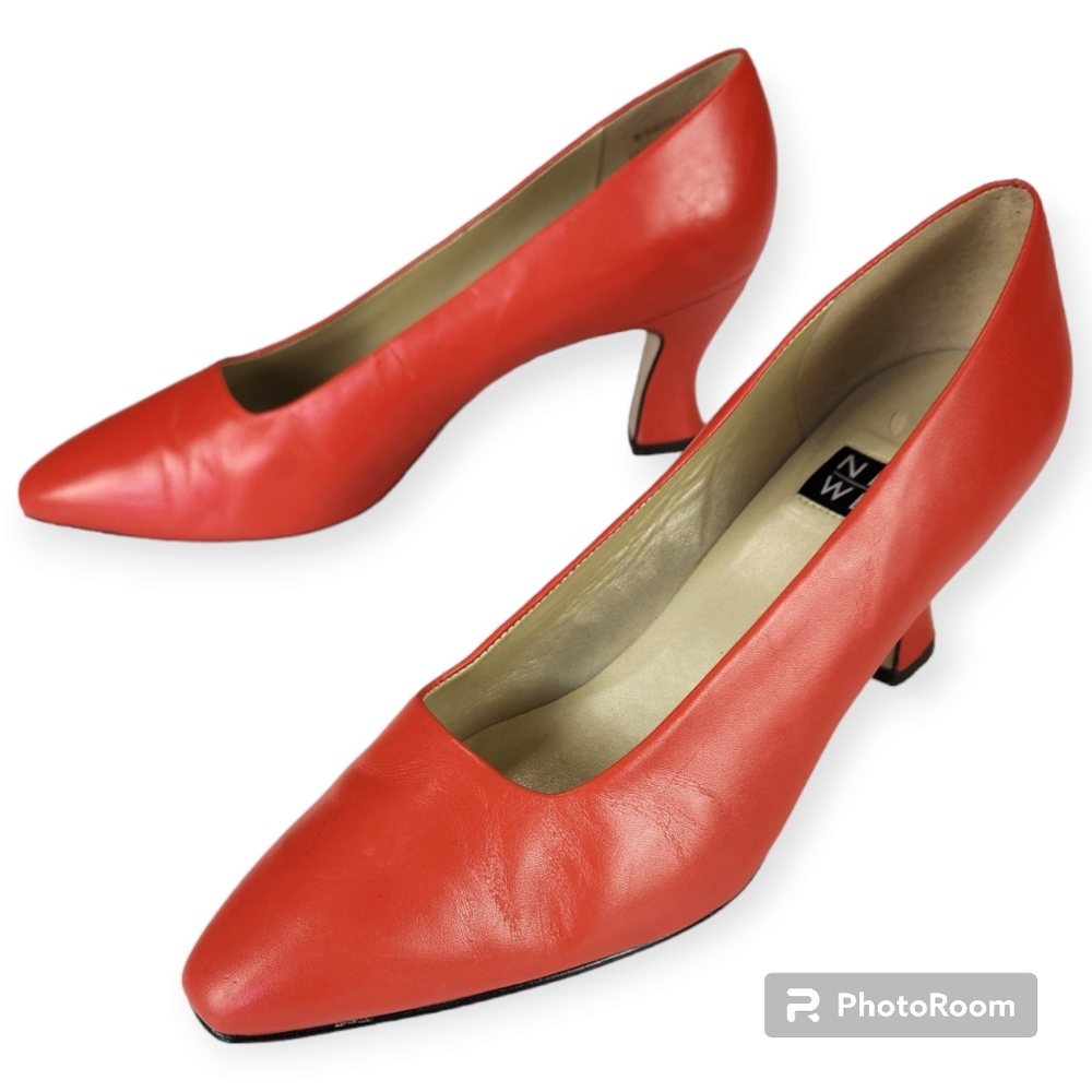 Nine West Vintage Dalton Heels size 8.5M